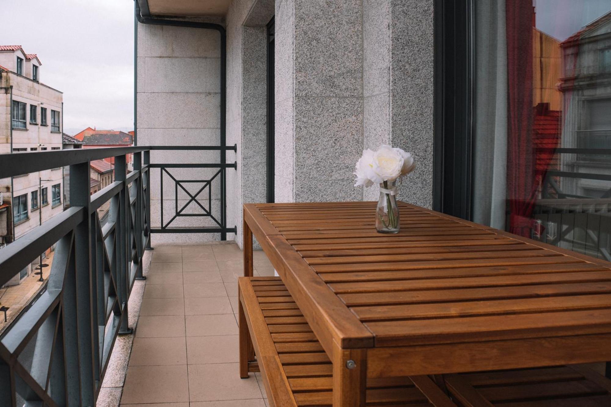 Vistas Al Mar En El Centro By Cabana Rentals โมอาญา ภายนอก รูปภาพ